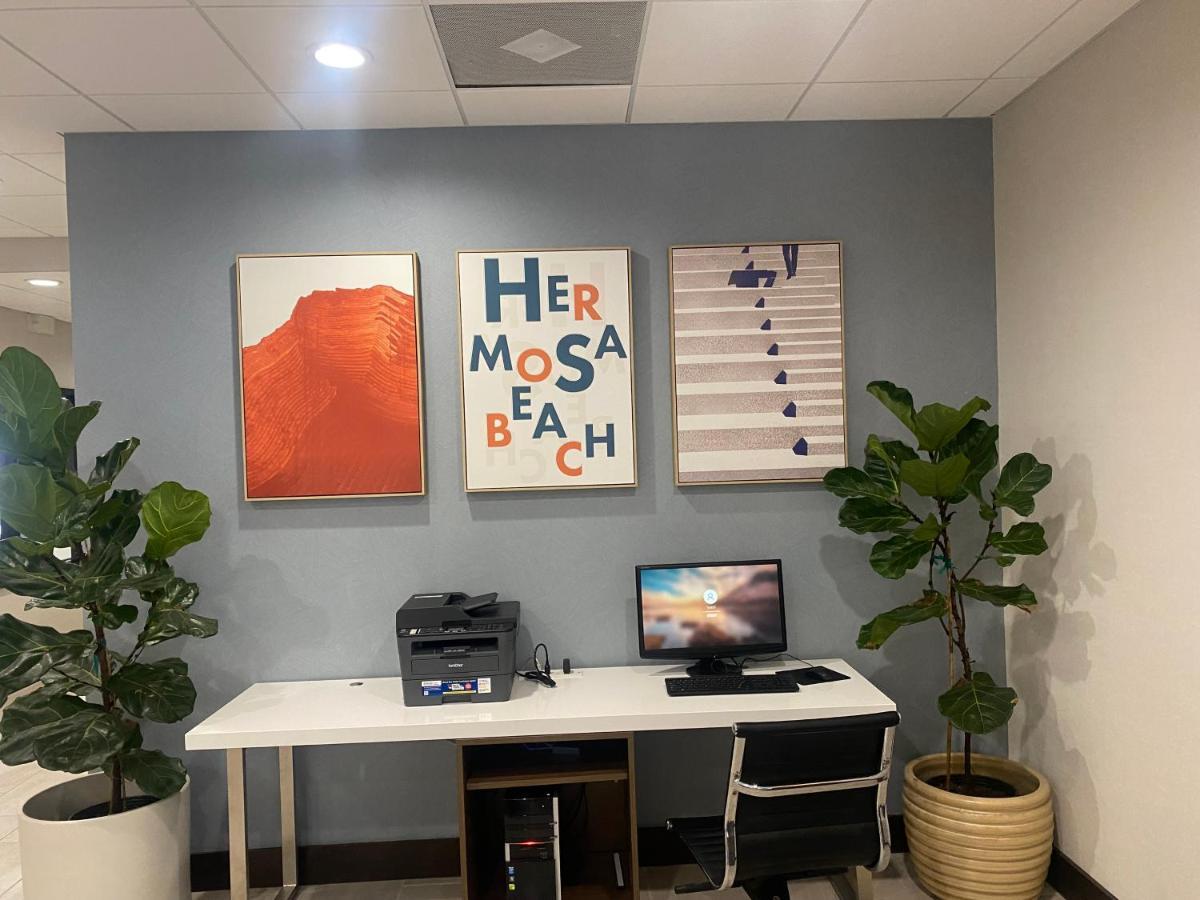 Holiday Inn Express Hotel & Suites Hermosa Beach By Ihg Exterior foto